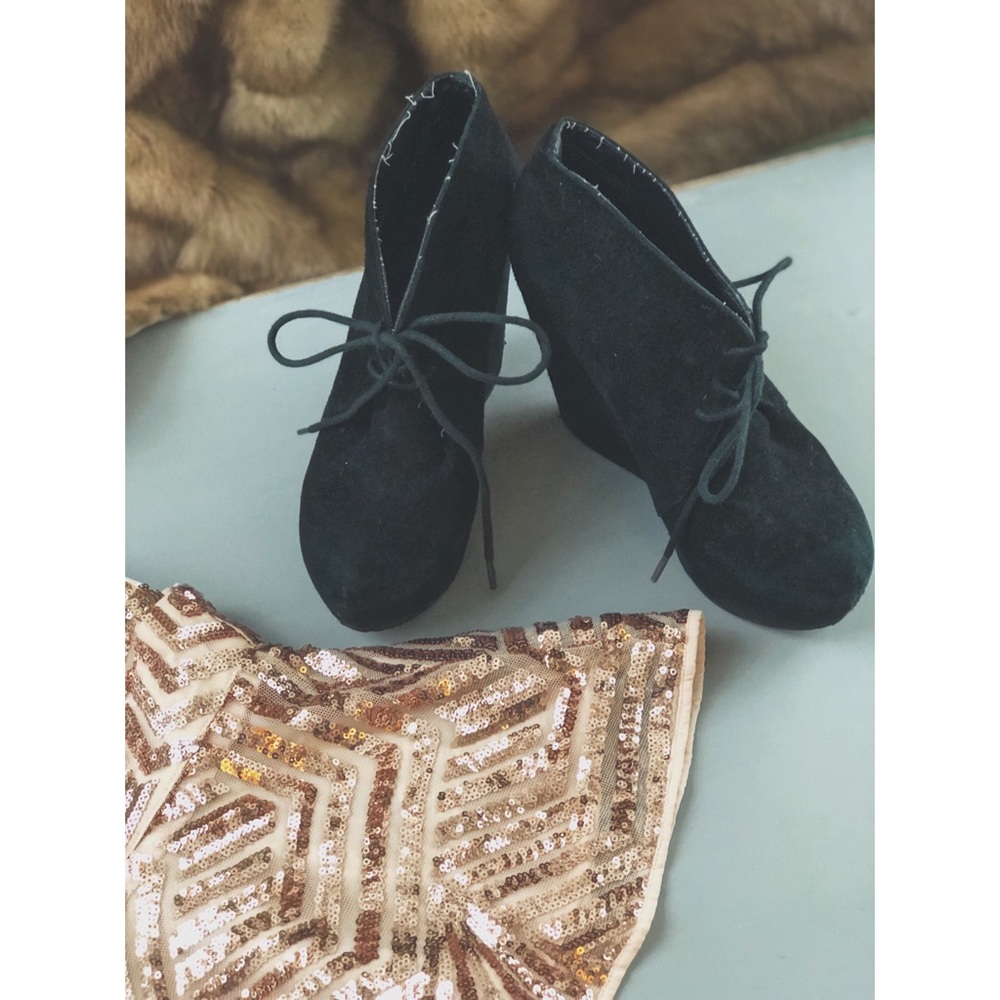 Velvet Black Wedge Heel